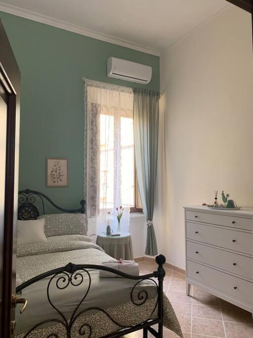 Appartamento: La Maison Verte Naples Exterior photo